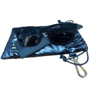 Fendi Essential sunglasses